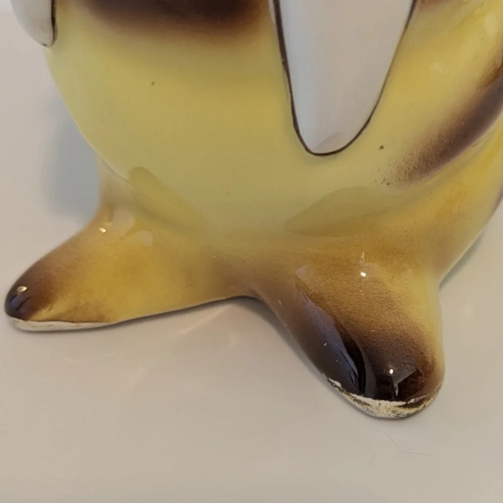Vintage Norcrest Japan WALRUS Yellow & Brown Stripe Salt & Pepper Shakers H643